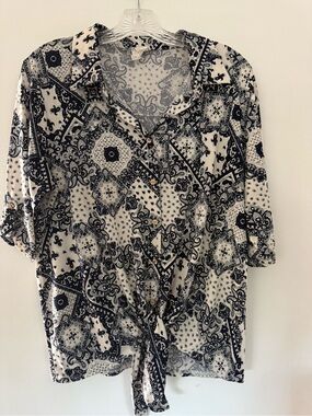 Women’s Navy  & White Bandana Print Tie-Front Top